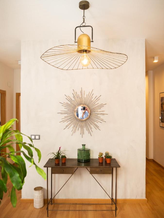 Stylish Apartment in the heart of Málaga with Pool Exterior foto